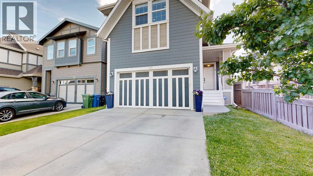 Photo 2 of 198 Mahogany Passage Se, Calgary AB