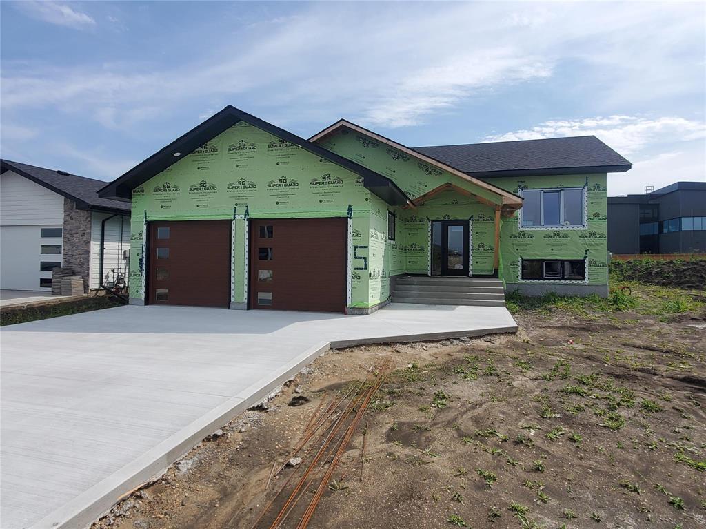 Photo 1 of 5 Wild Plum Lane, Steinbach MB