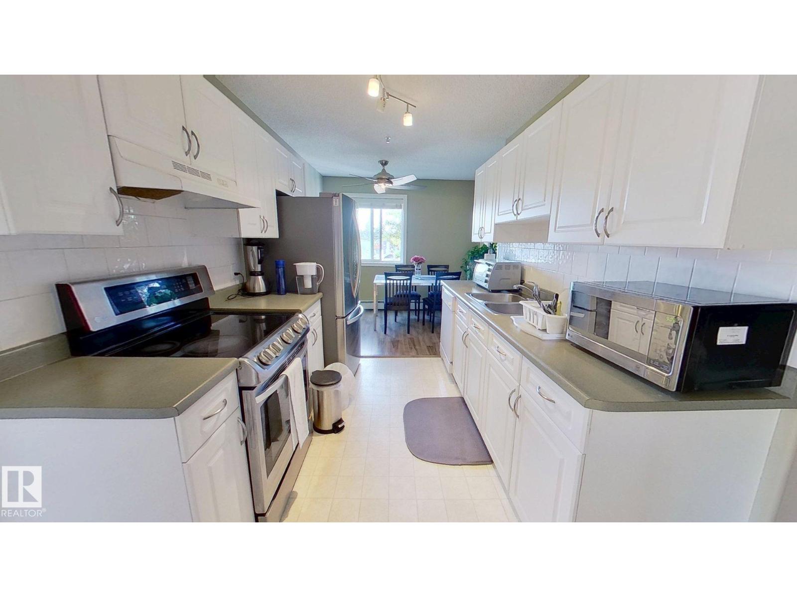 Photo 6 of 208 11446 40 Av Nw, Edmonton AB