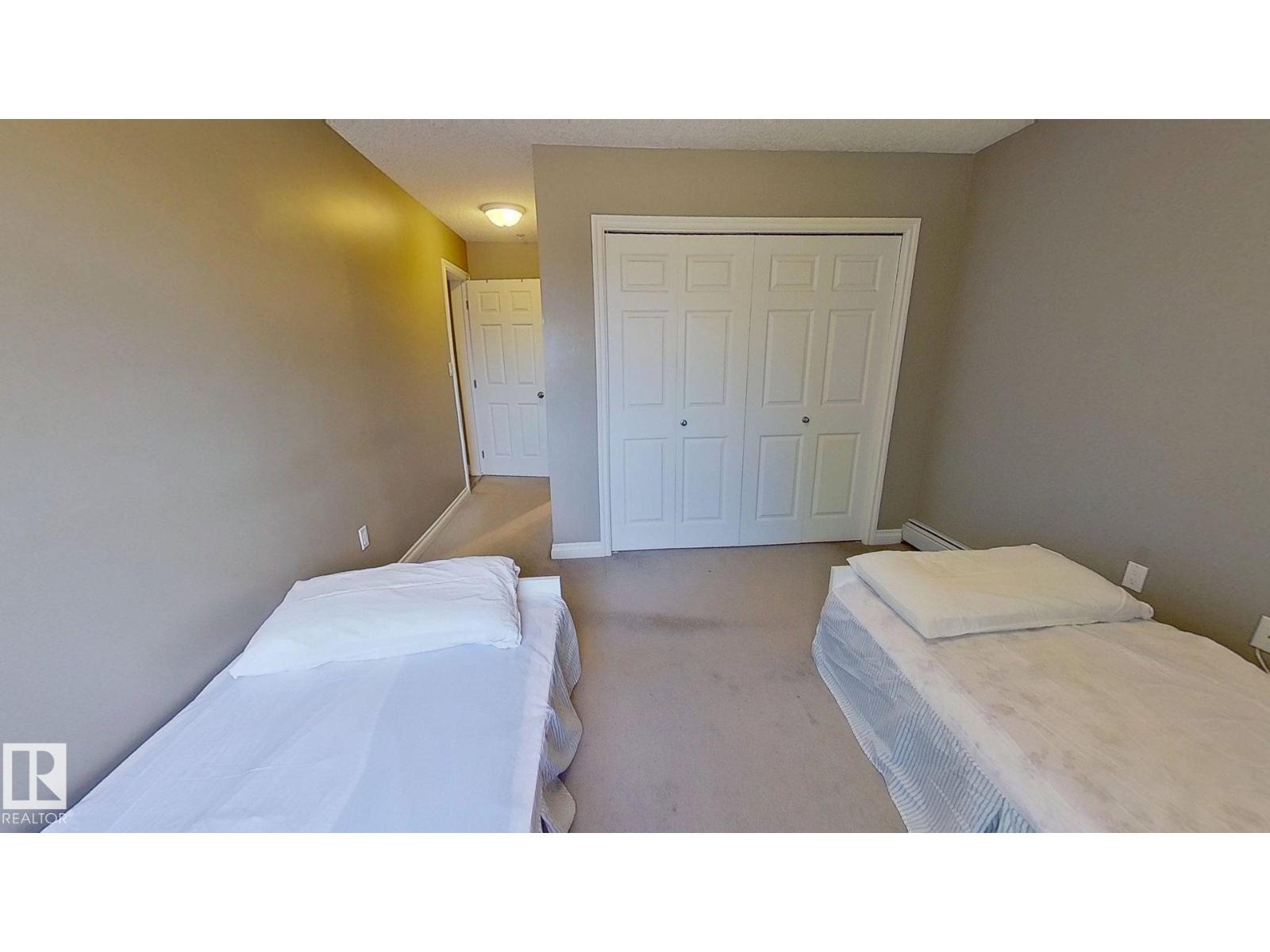 Photo 8 of 208 11446 40 Av Nw, Edmonton AB