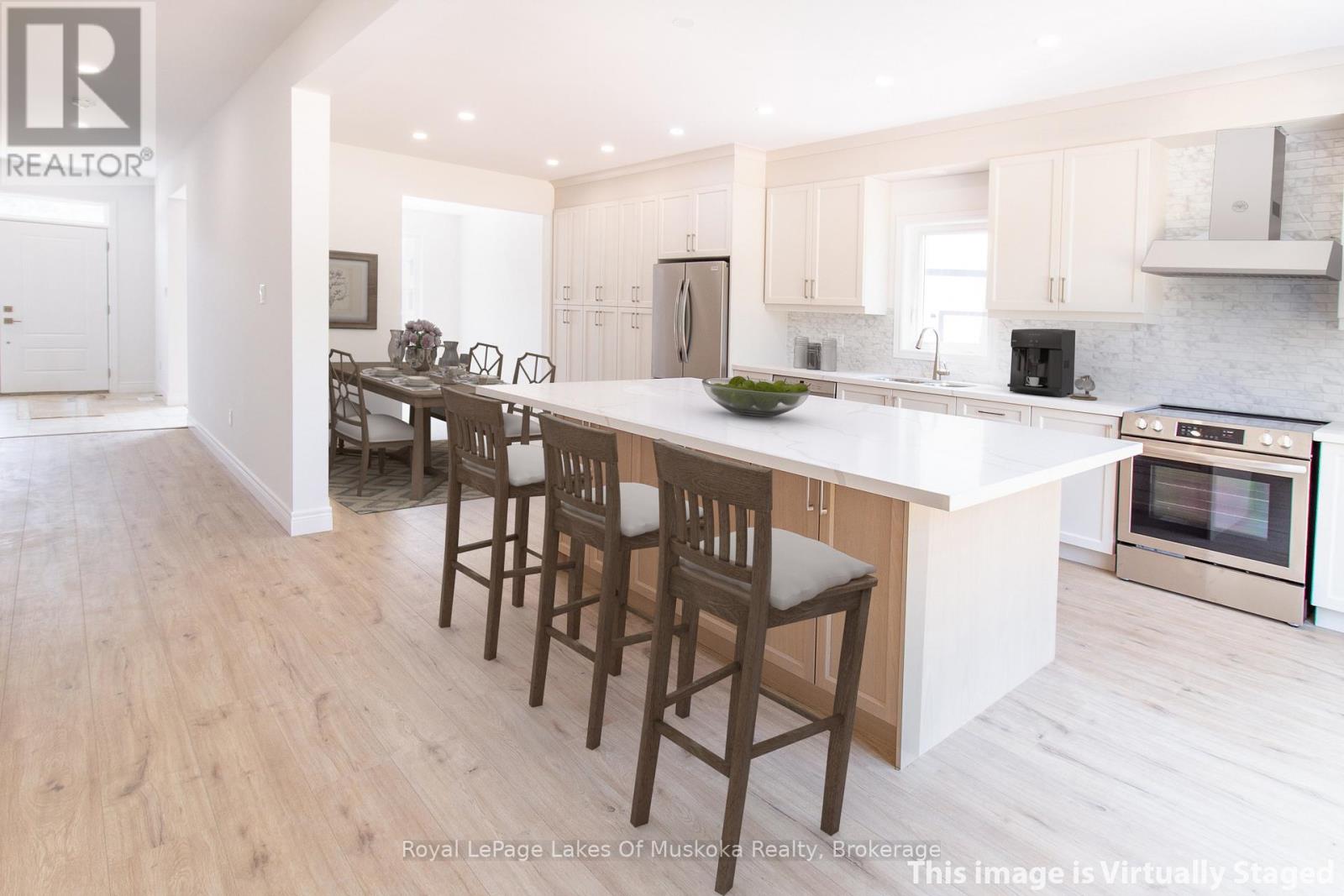 Photo 14 of 37 Whitehorn Park, Bracebridge ON