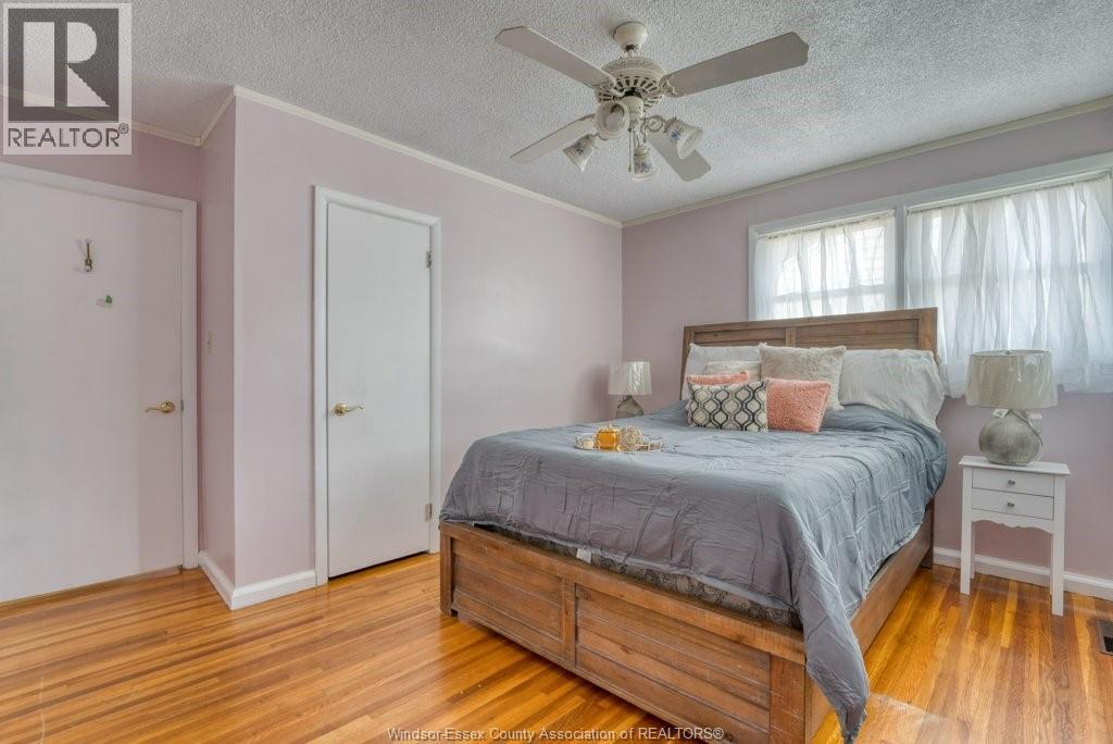 Photo 11 of 3277 Dominion, Windsor ON