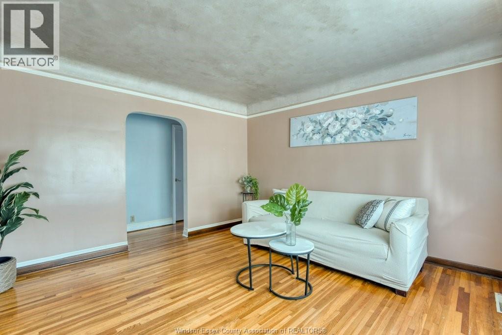 Photo 3 of 3277 Dominion, Windsor ON