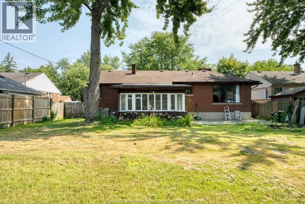 Photo 39 of 3277 Dominion, Windsor ON