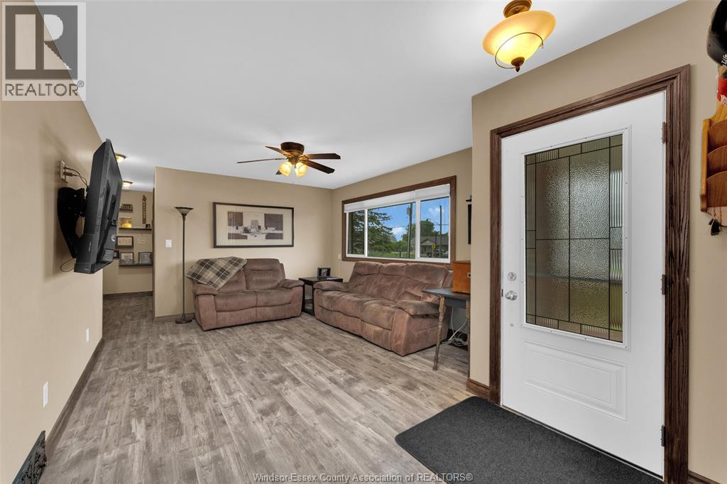 Photo 20 of 9556 Malden Rd, Amherstburg ON