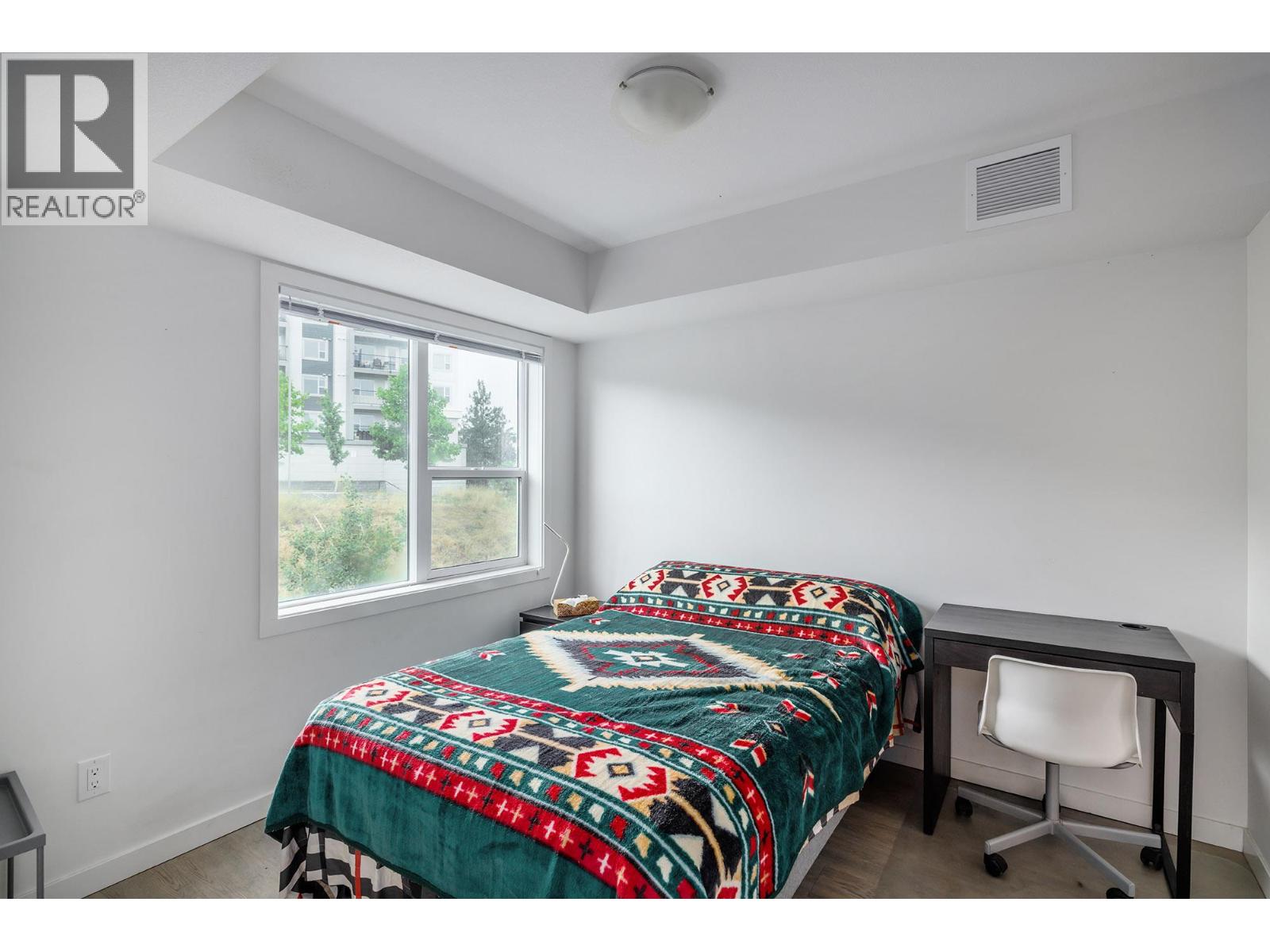 Photo 17 of 725 Academy Way Unit Ph 18, Kelowna BC