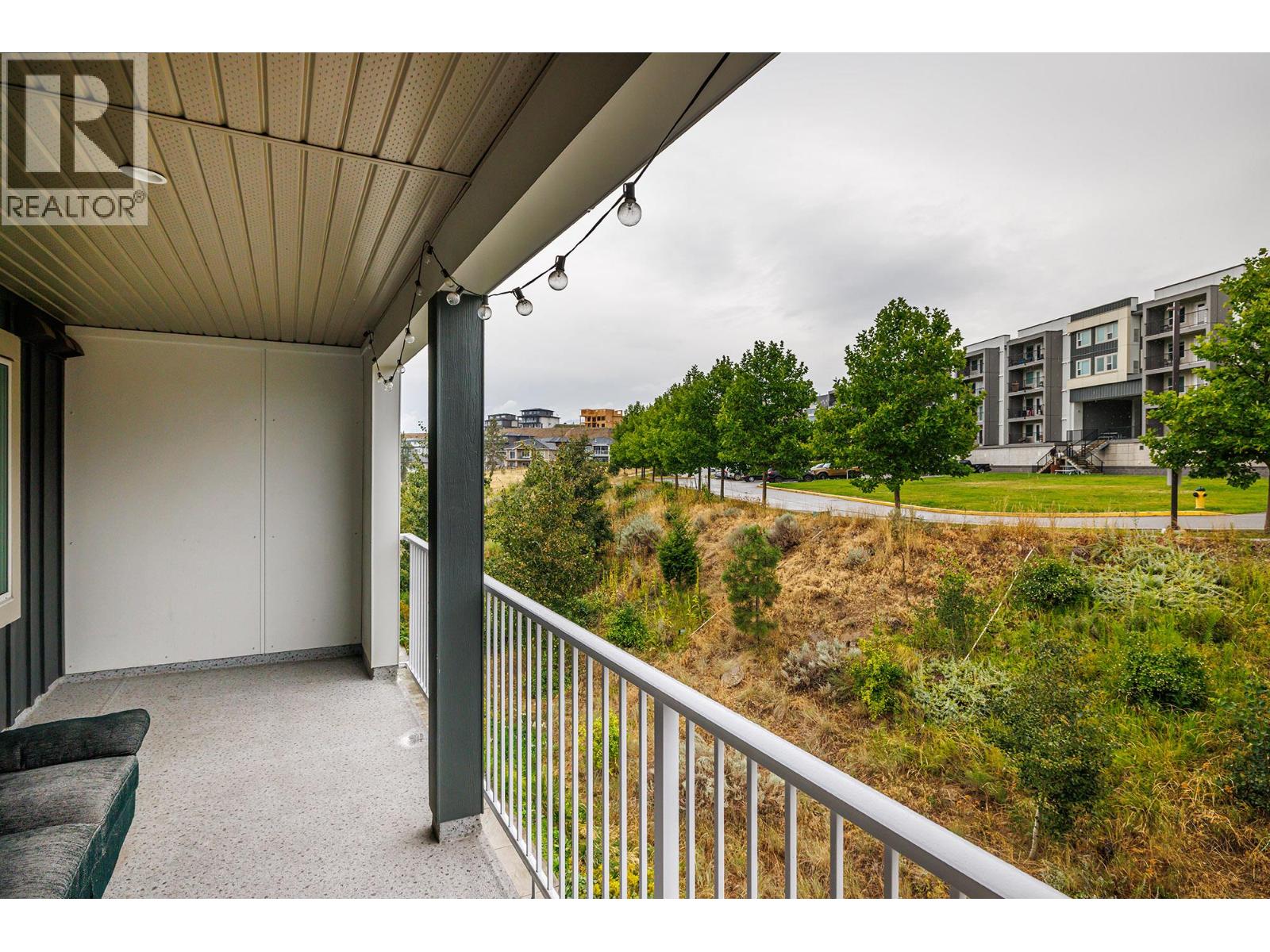 Photo 13 of 725 Academy Way Unit Ph 18, Kelowna BC