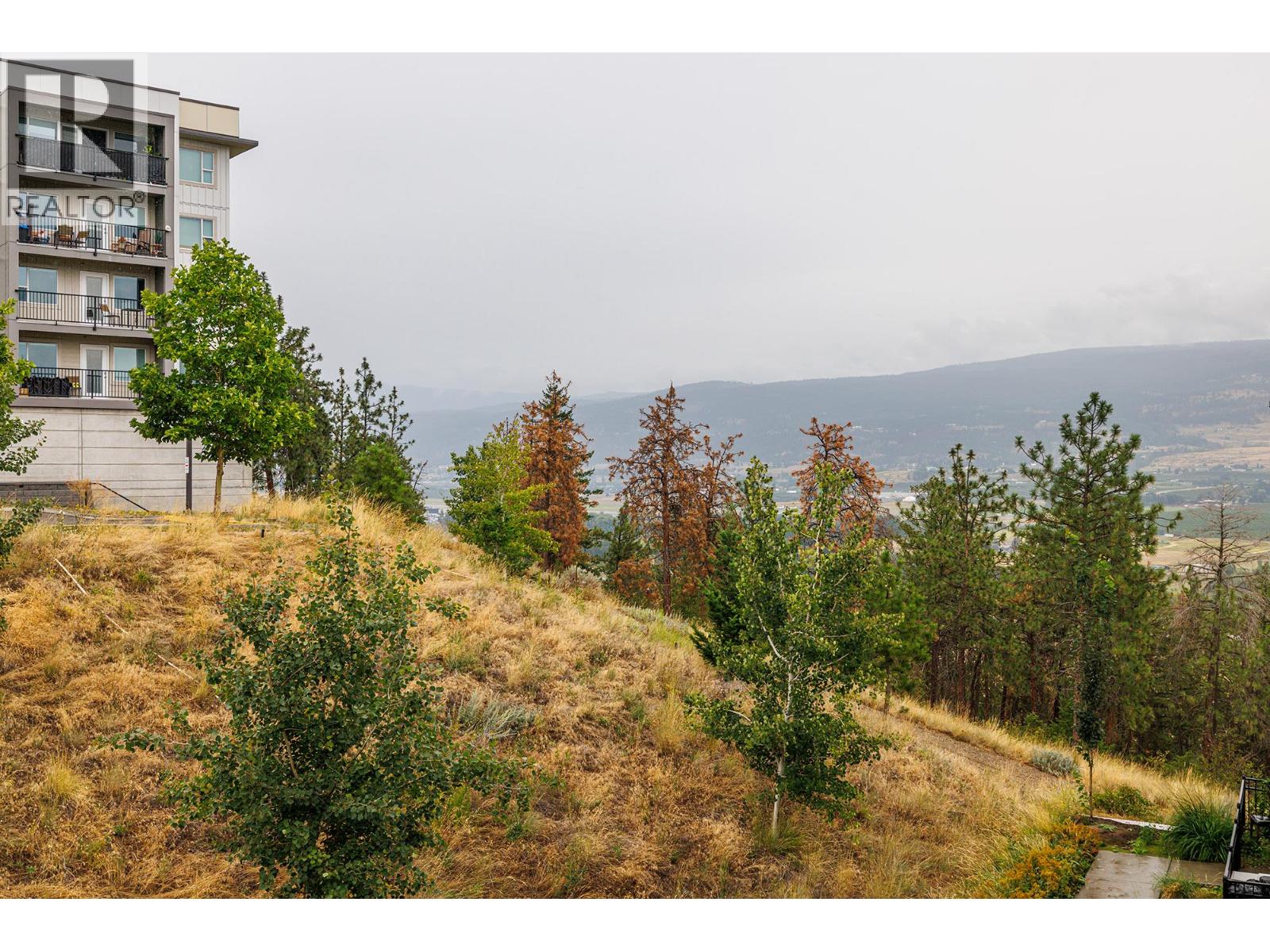 Photo 2 of 725 Academy Way Unit Ph 18, Kelowna BC