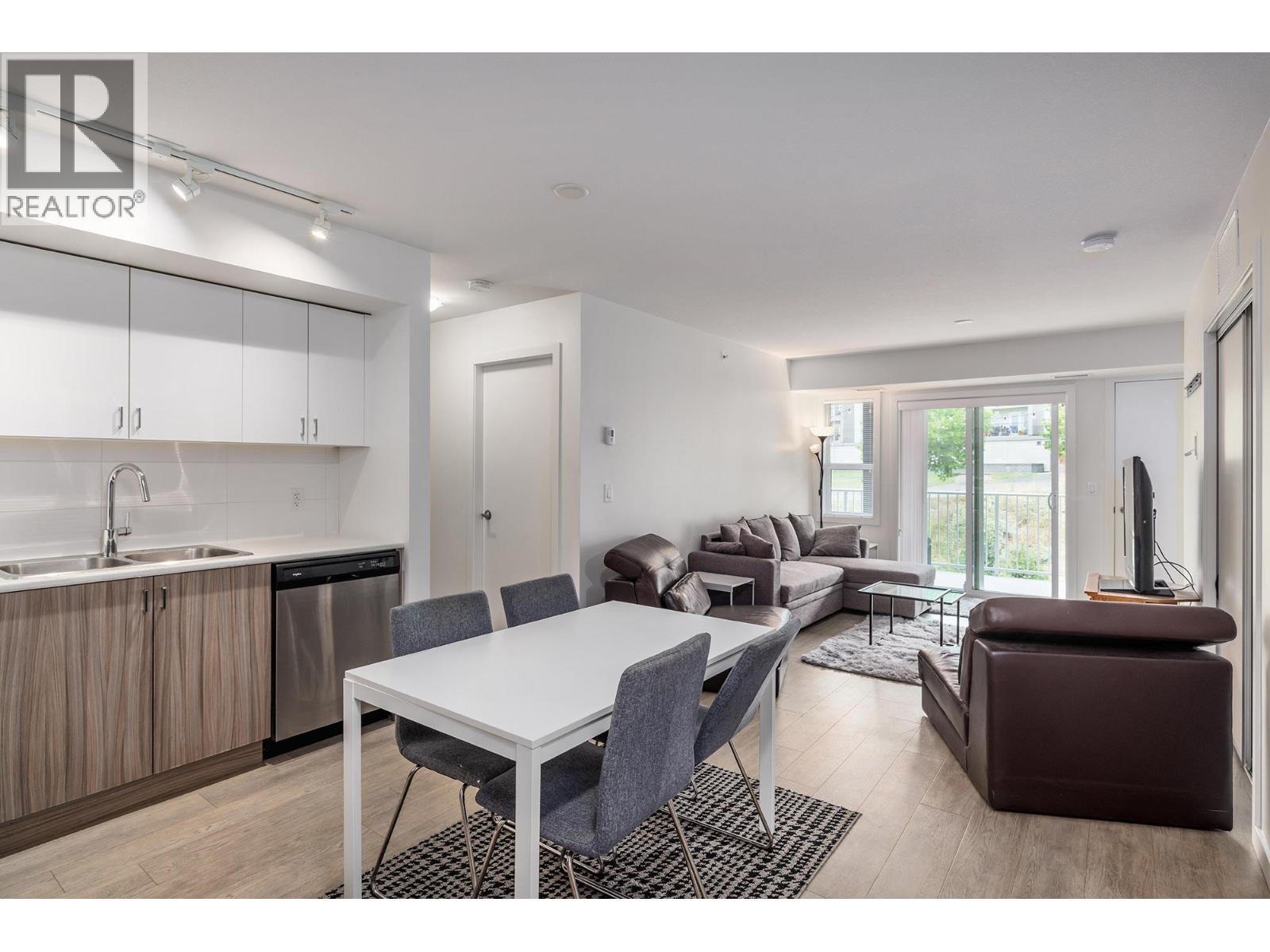 Photo 19 of 725 Academy Way Unit Ph 18, Kelowna BC