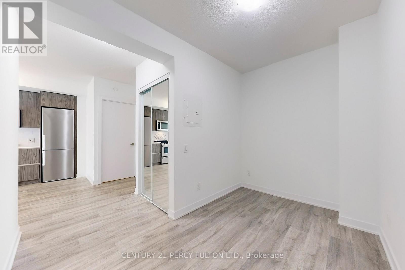 Photo 17 of 313 251 Manitoba Street, Toronto ON