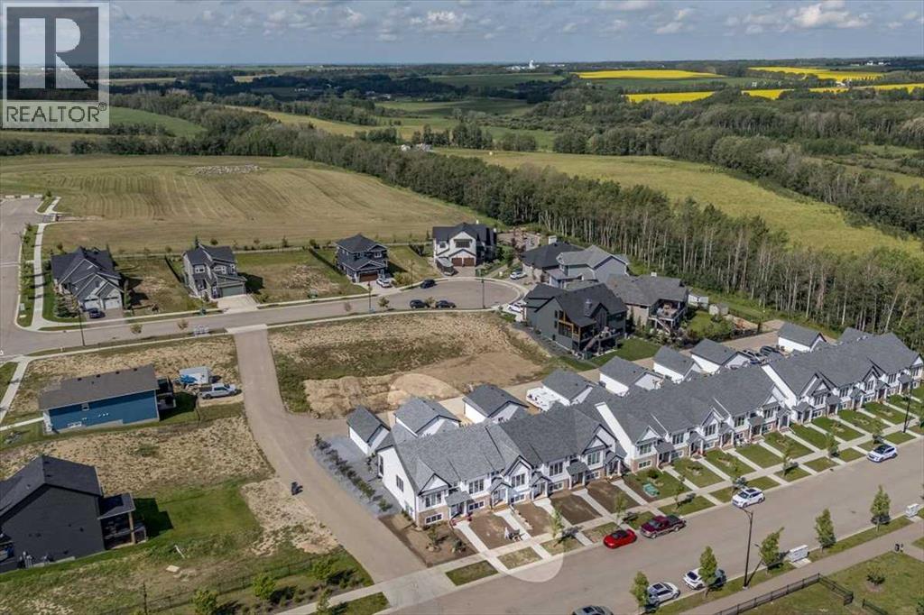 Photo 9 of 27 Station Drive, Sylvan Lake AB
