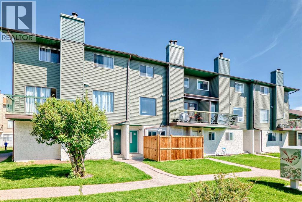 38, 2511 38 Street NE, Calgary, Alberta