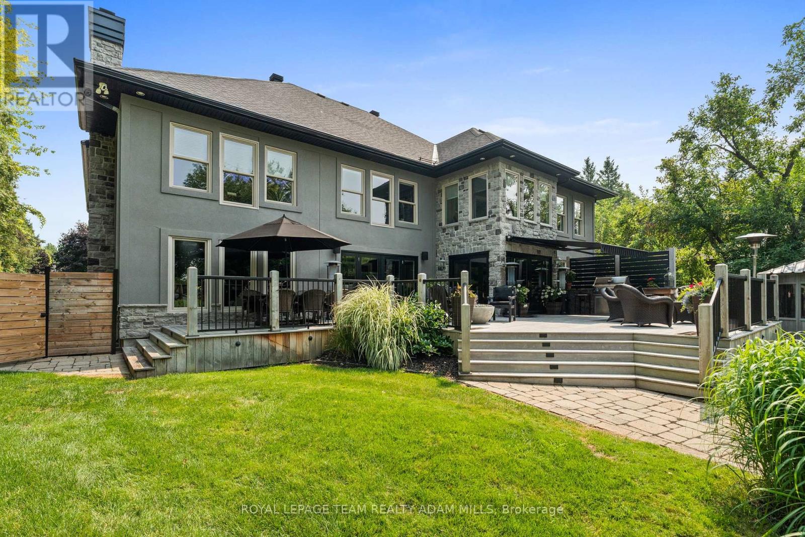 Photo 21 of 2330 Summerside Drive, Ottawa ON