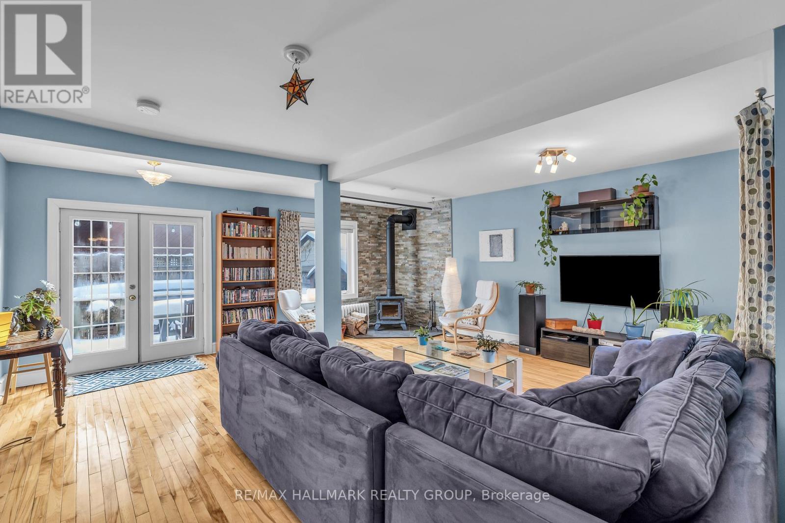 Photo 36 of 396 Daly Avenue, Ottawa ON