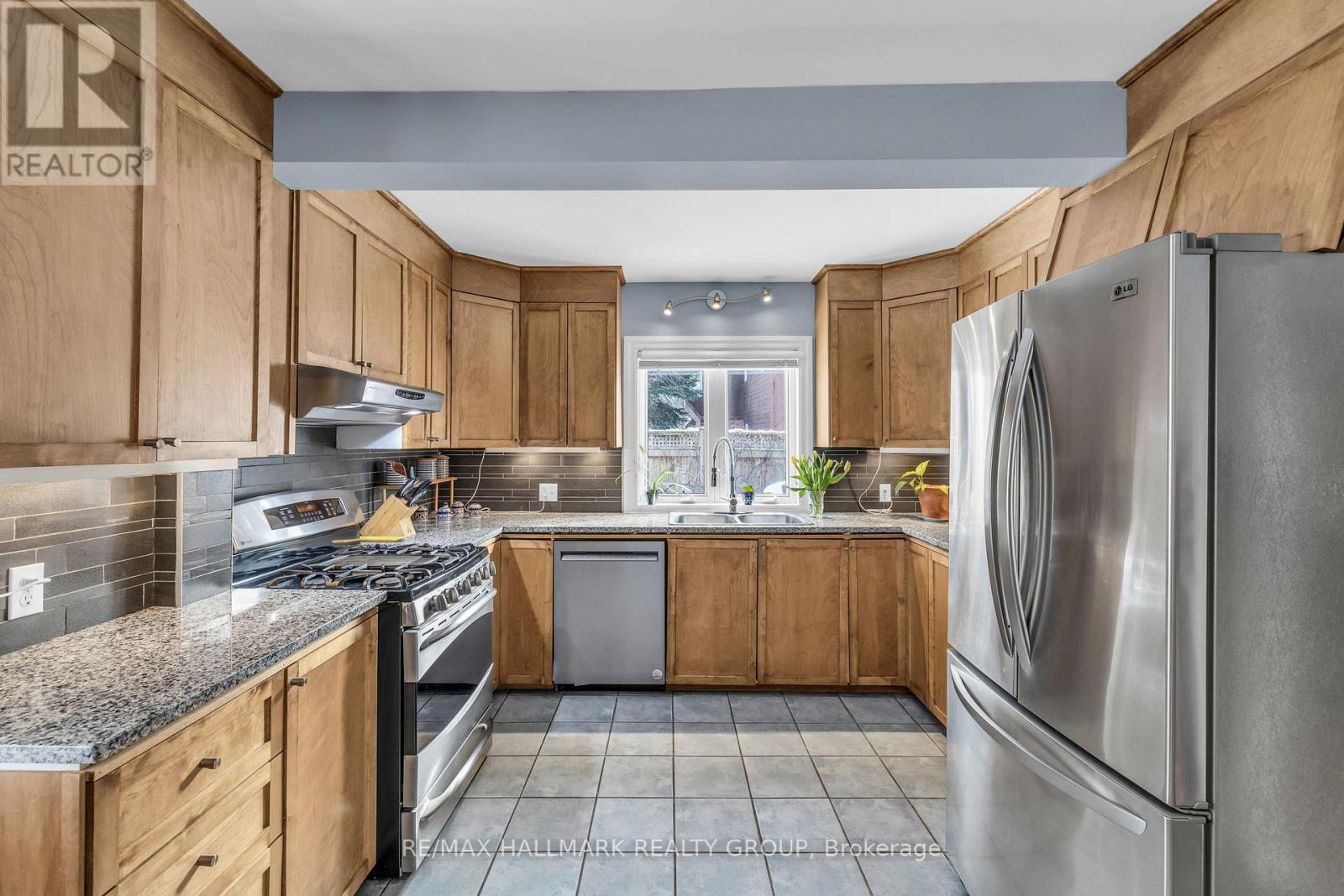 Photo 28 of 396 Daly Avenue, Ottawa ON
