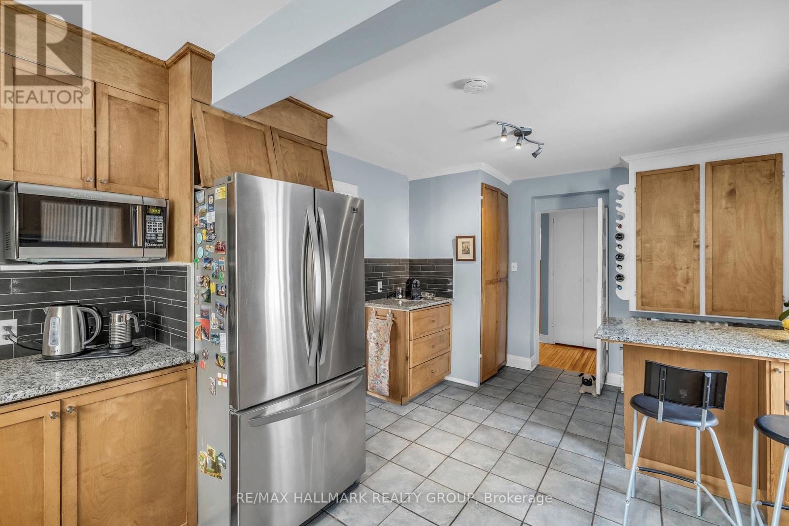 Photo 15 of 396 Daly Avenue, Ottawa ON