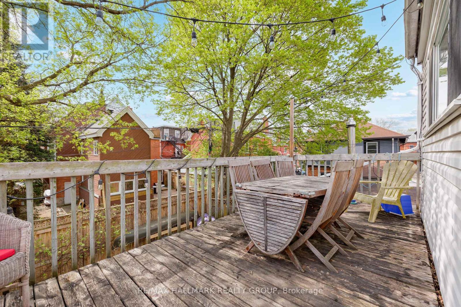 Photo 3 of 396 Daly Avenue, Ottawa ON