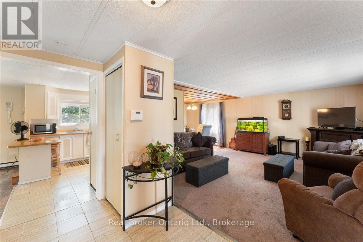 Photo 11 of 241 241 St Paul Street W, St Catharines ON