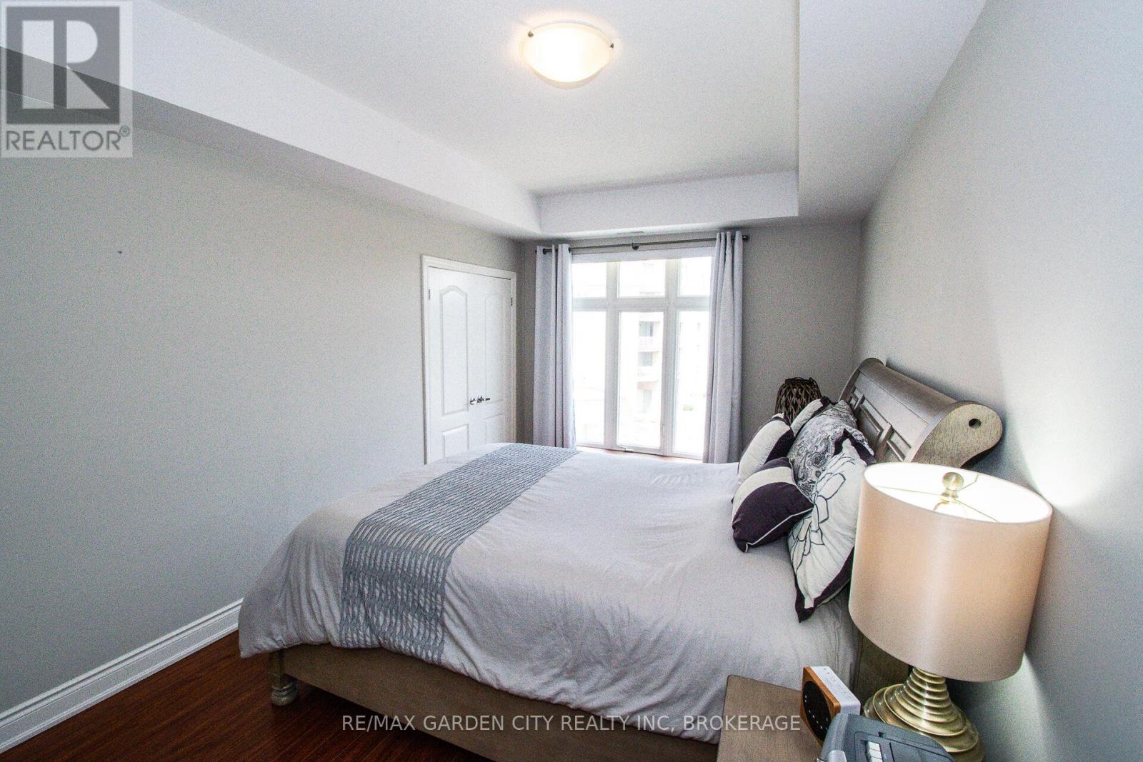 Photo 23 of 320 8111 Forest Glen Drive, Niagara Falls ON