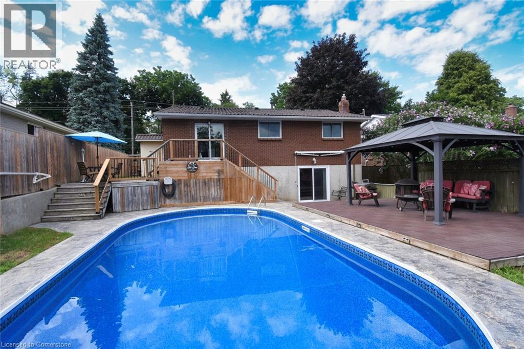 Photo 6 of 144 Victoria Street, Simcoe ON