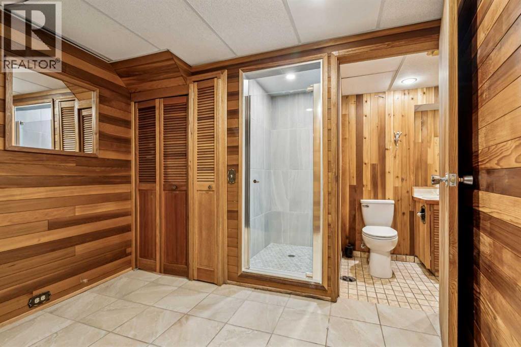 Single Family House Bungalow for Sale in  Dalgleish Bay NW Dalhousie Calgary 