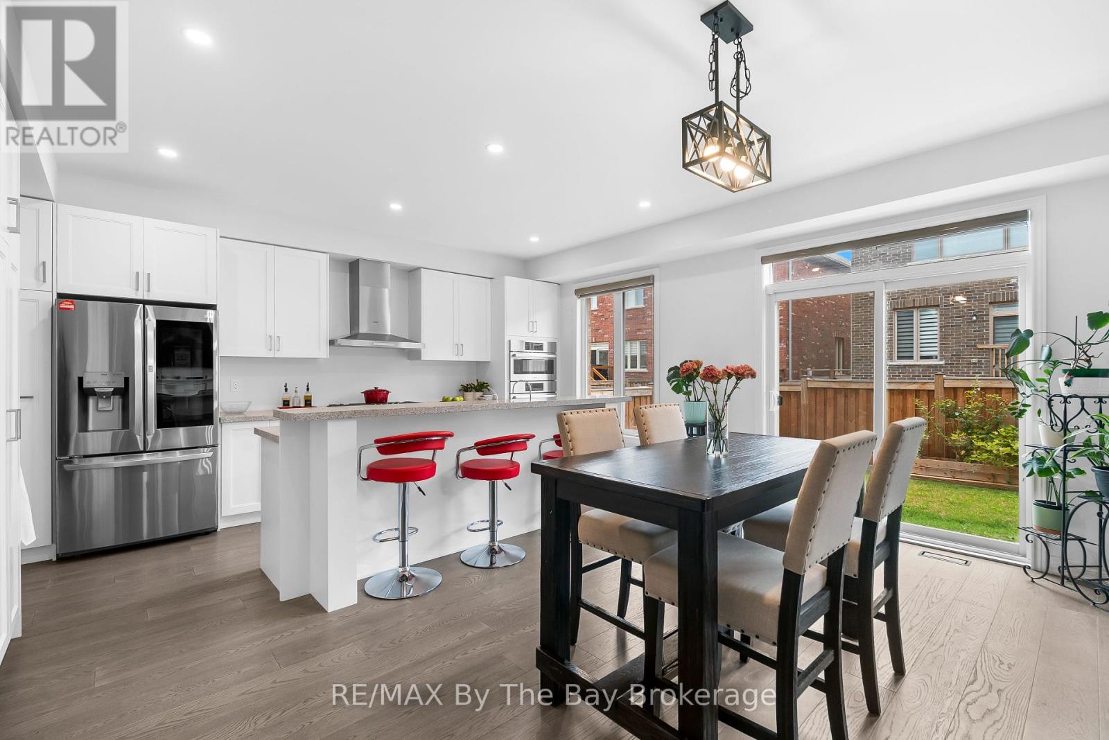 Photo 21 of 28 Frederick Taylor Way, East Gwillimbury ON