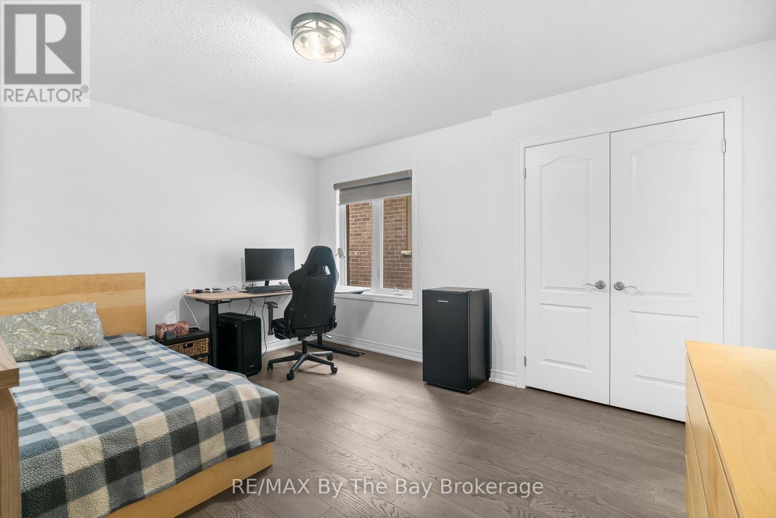 Photo 20 of 28 Frederick Taylor Way, East Gwillimbury ON
