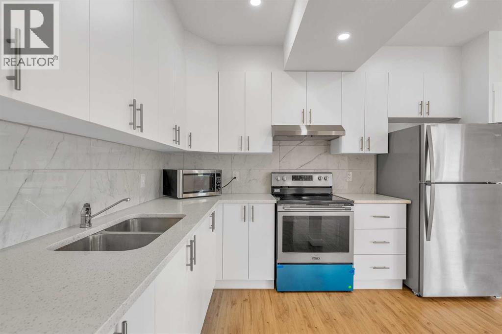 Single Family House for Sale in  Lucas Way NW Livingston Calgary 