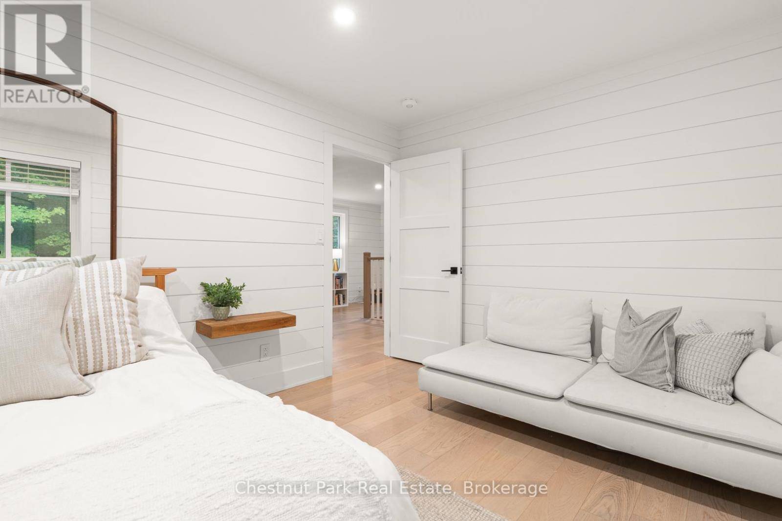 Photo 4 of 1030 Brooks Lake Road, Lake Of Bays ON