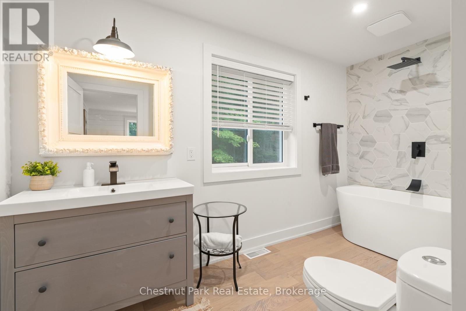 Photo 29 of 1030 Brooks Lake Road, Lake Of Bays ON