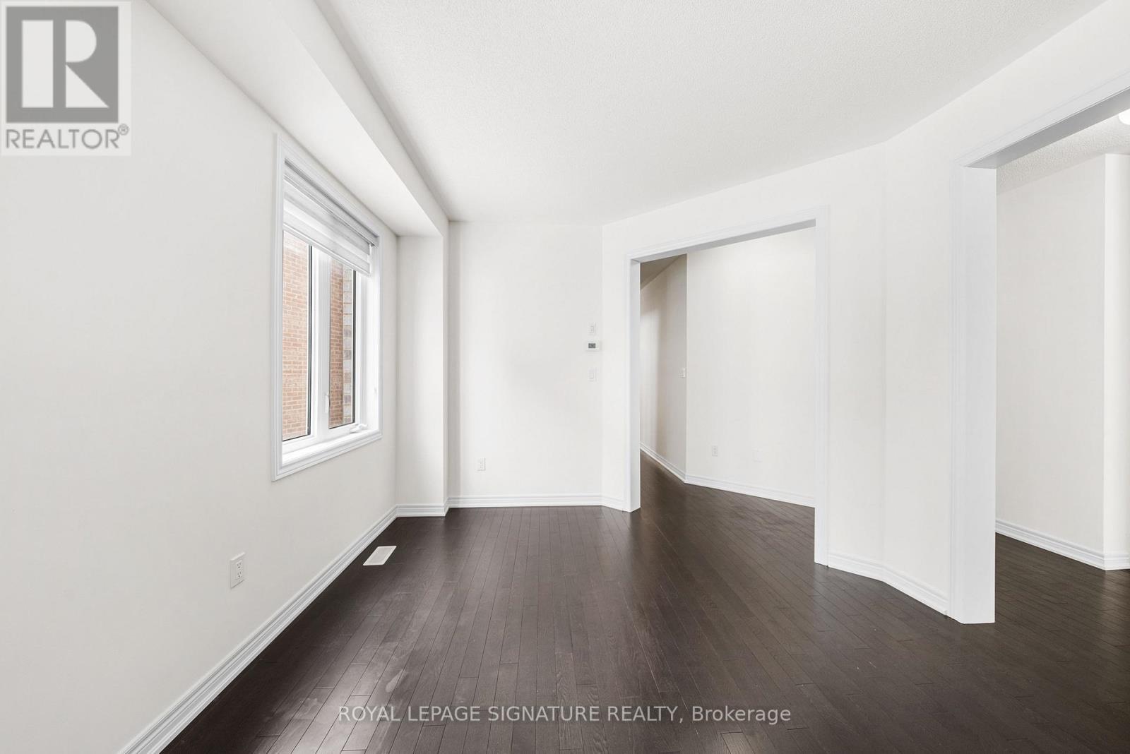 Photo 8 of 196 Limestone Lane, Shelburne ON