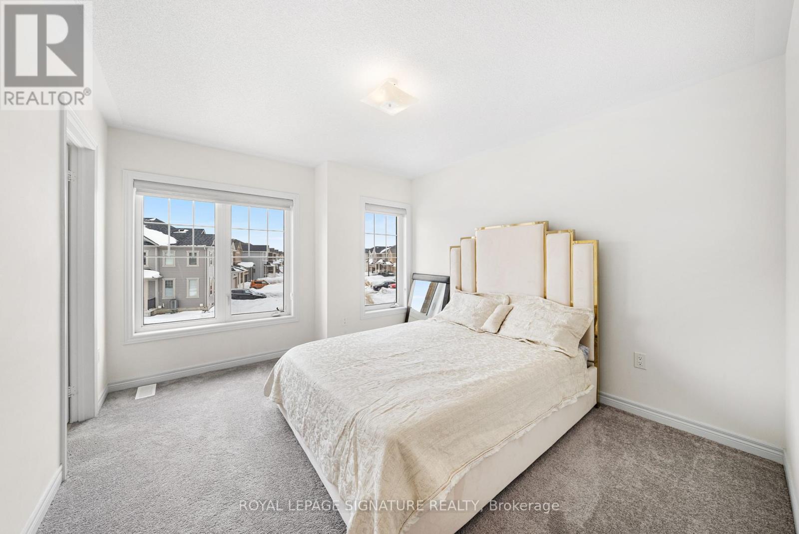 Photo 33 of 196 Limestone Lane, Shelburne ON