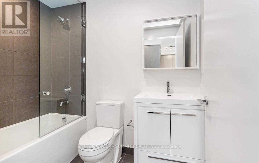 Photo 2 of 616 212 King William Street, Hamilton ON