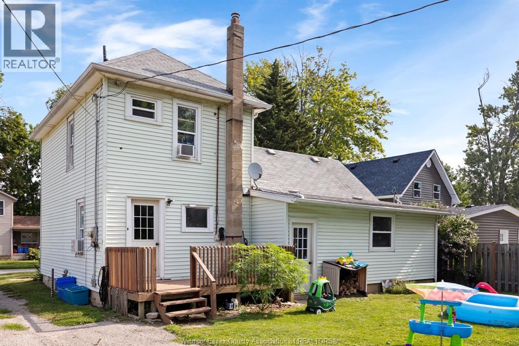 Photo 24 of 40 Orange Street, Leamington ON