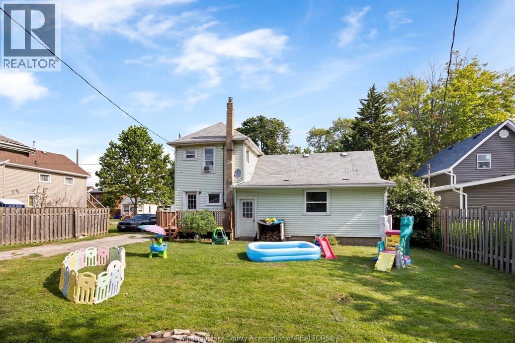 Photo 25 of 40 Orange Street, Leamington ON