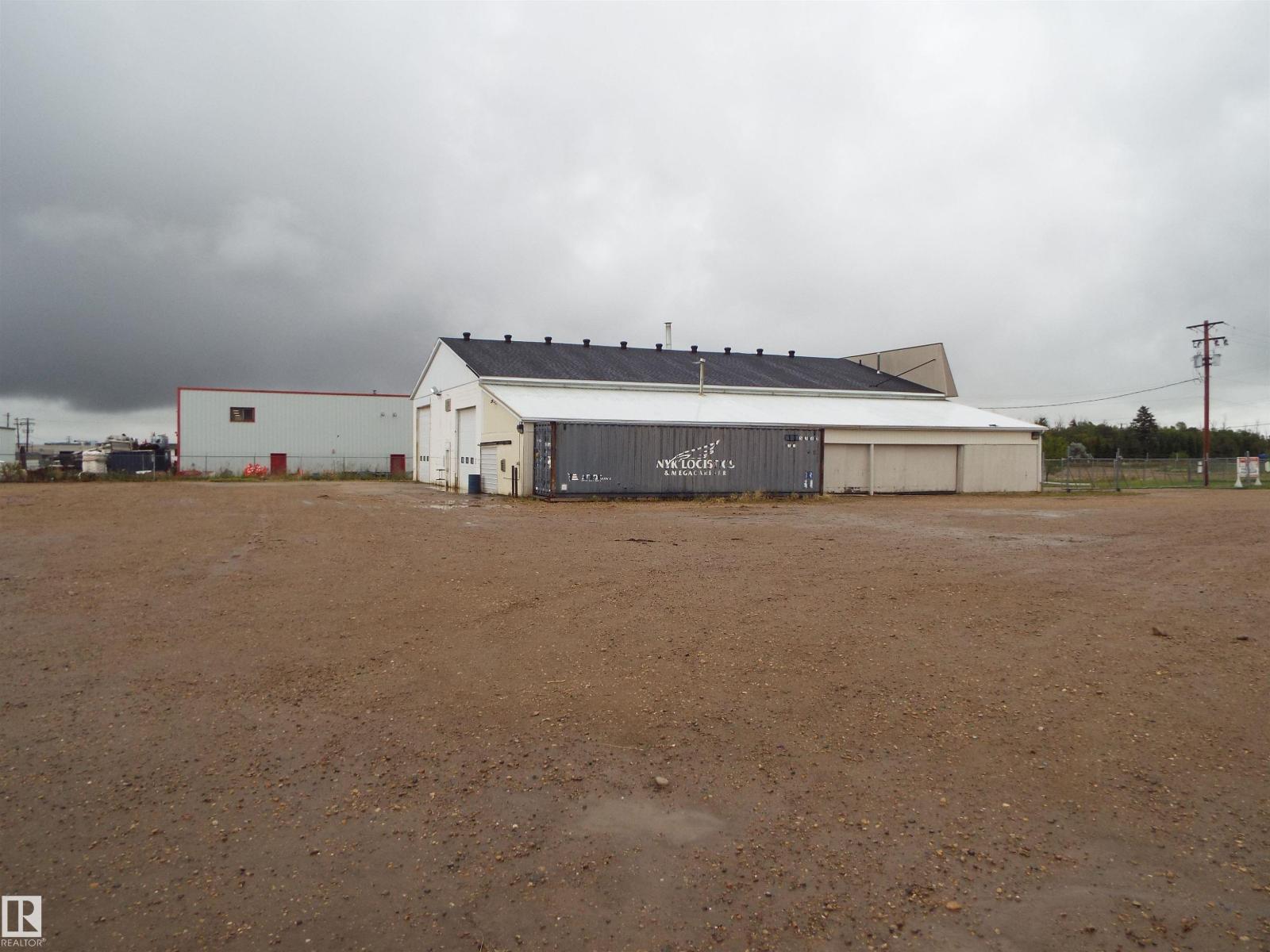 Photo 17 of 5904 44 A St, Leduc AB