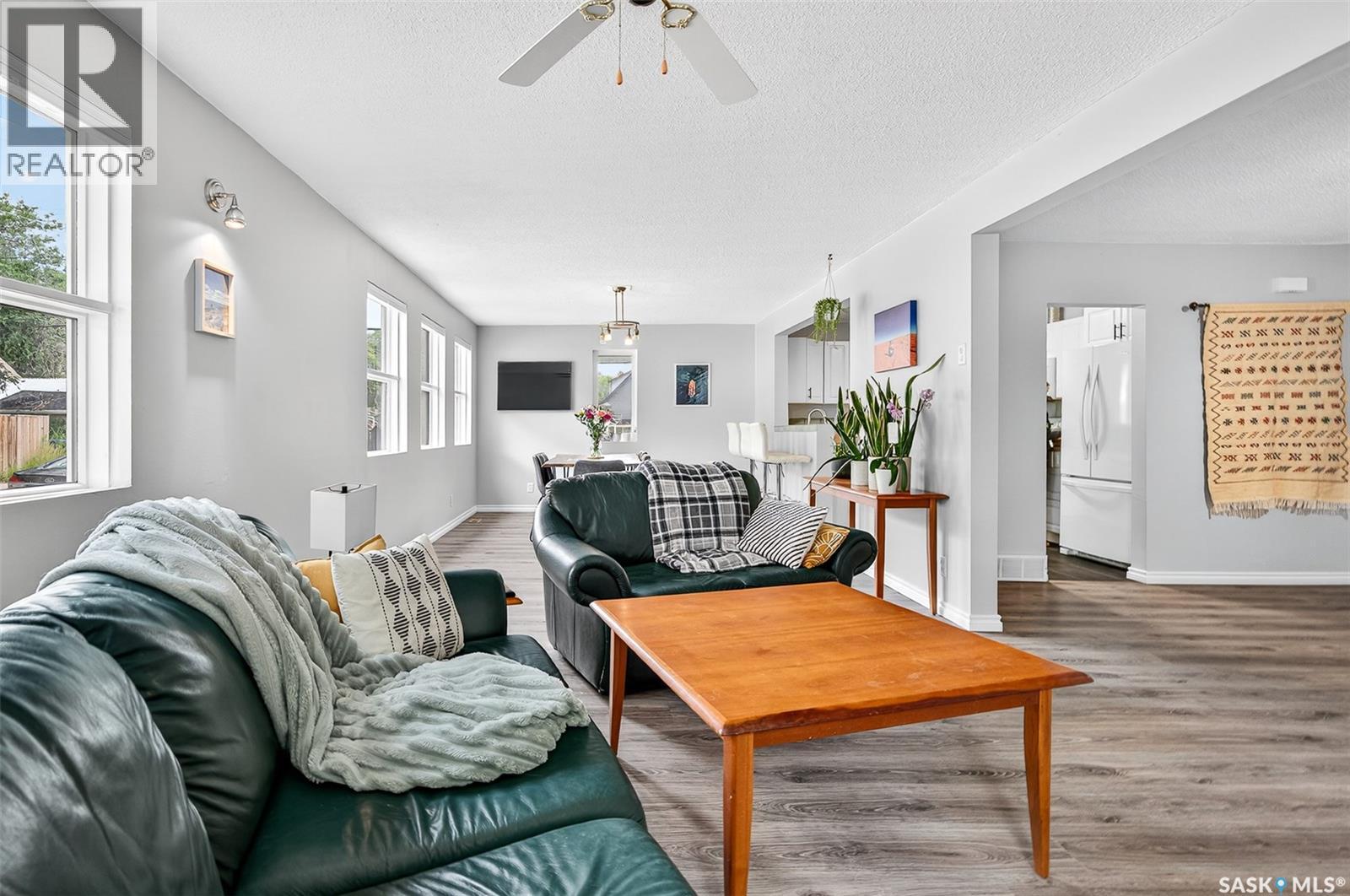 Photo 15 of 1097 Connaught Avenue, Moose Jaw SK