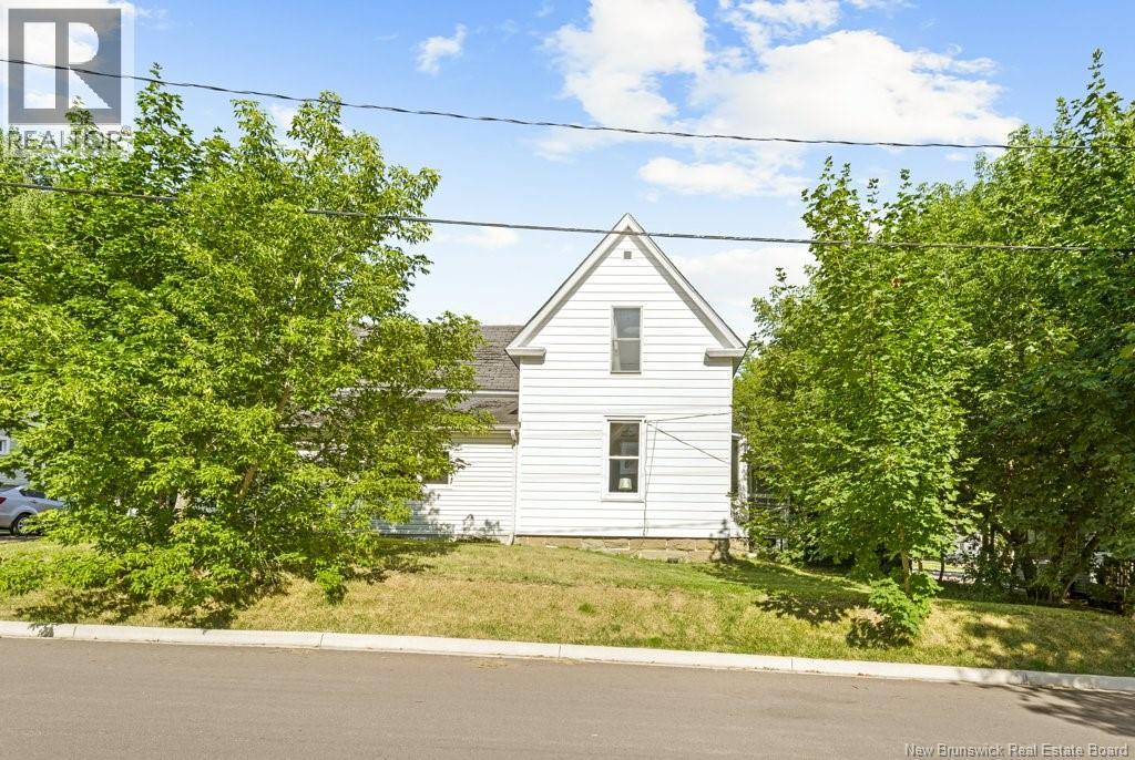 Photo 5 of 130 Somerset Drive, Moncton NB