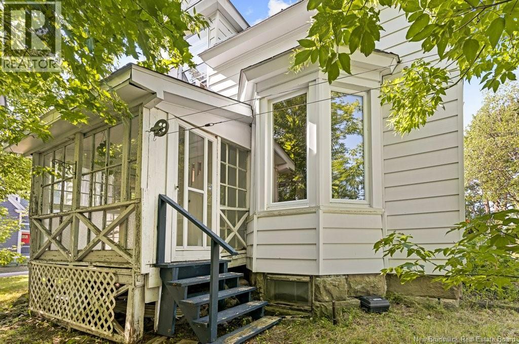 Photo 6 of 130 Somerset Drive, Moncton NB