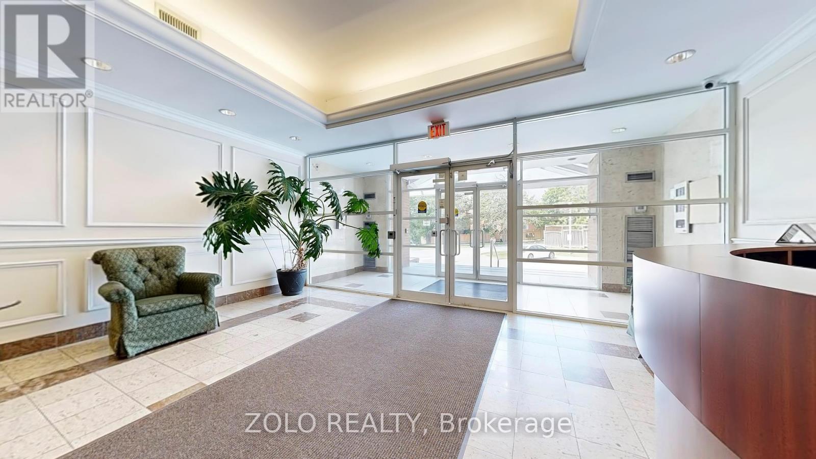 Photo 16 of Ph 4 9 Chalmers Road, Richmond Hill ON