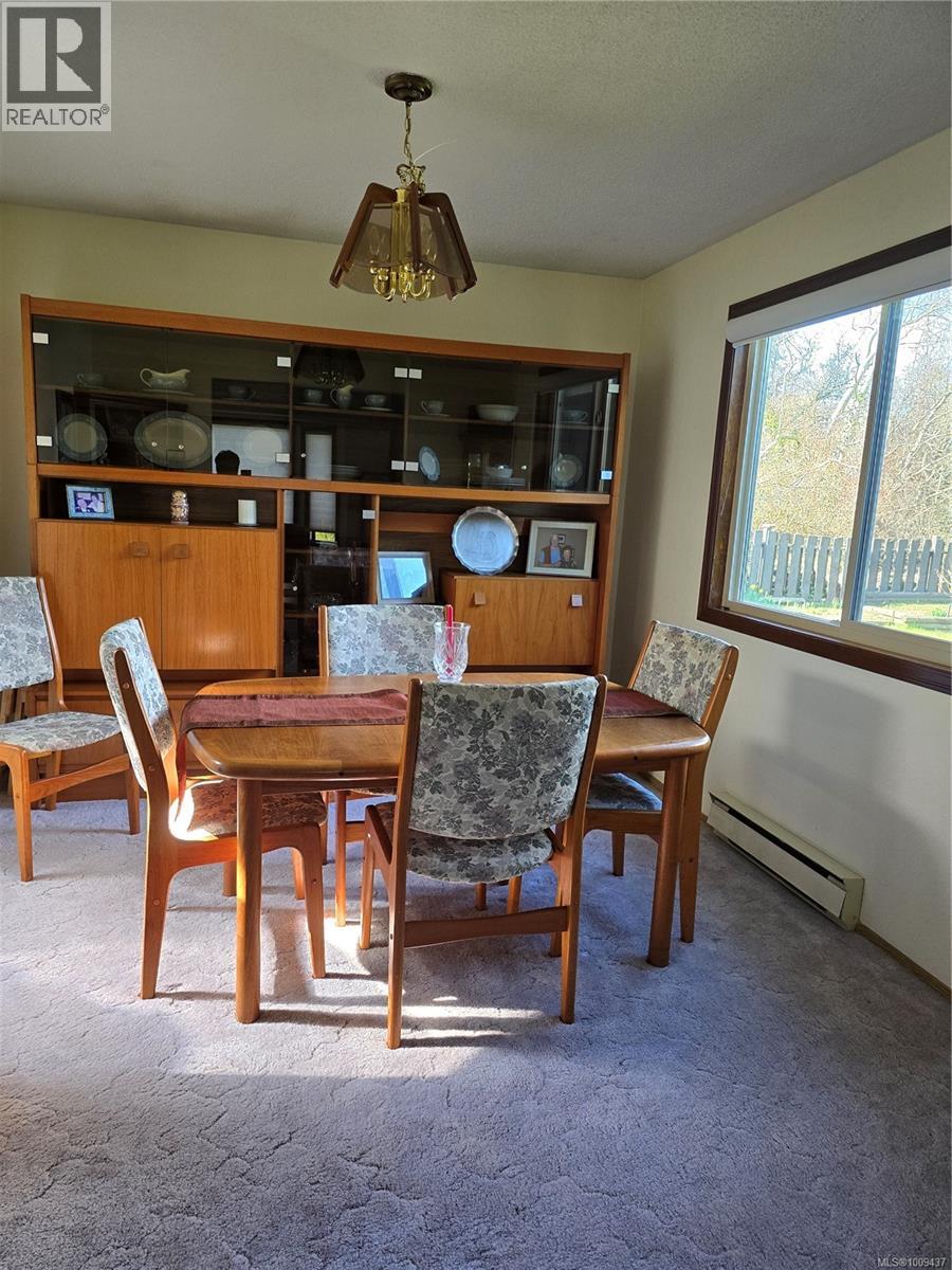  9596 Northlawn Terrace, Sidney