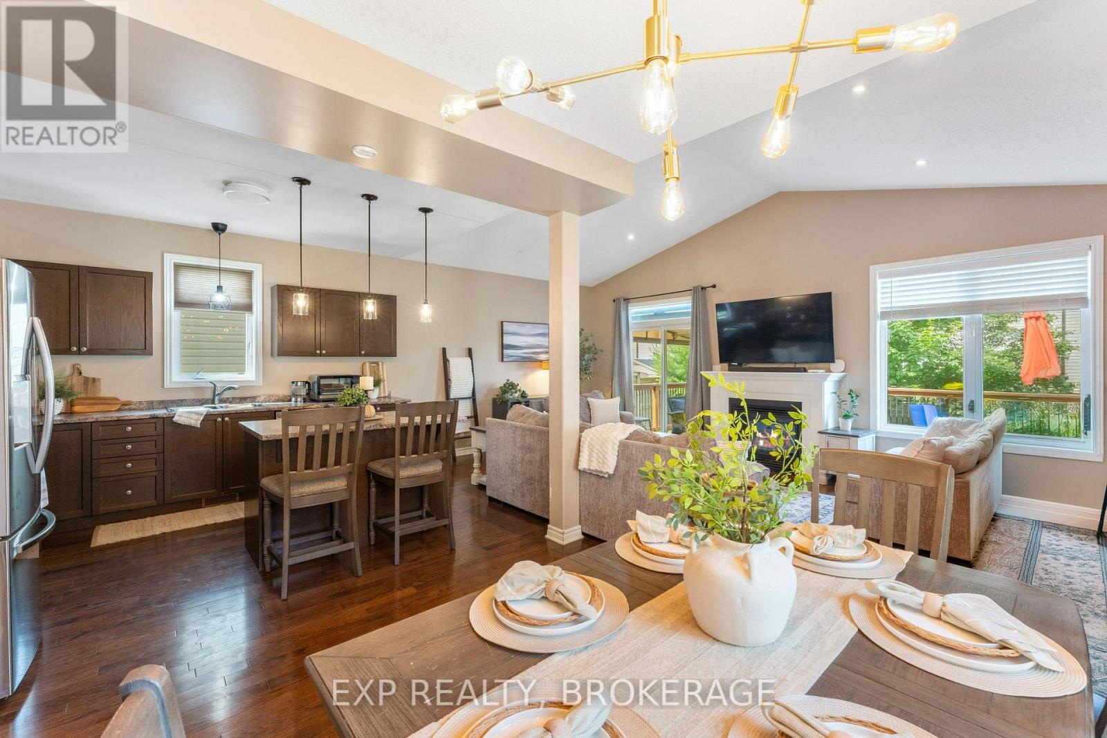 Photo 14 of 1614 Crimson Crescent, Kingston ON