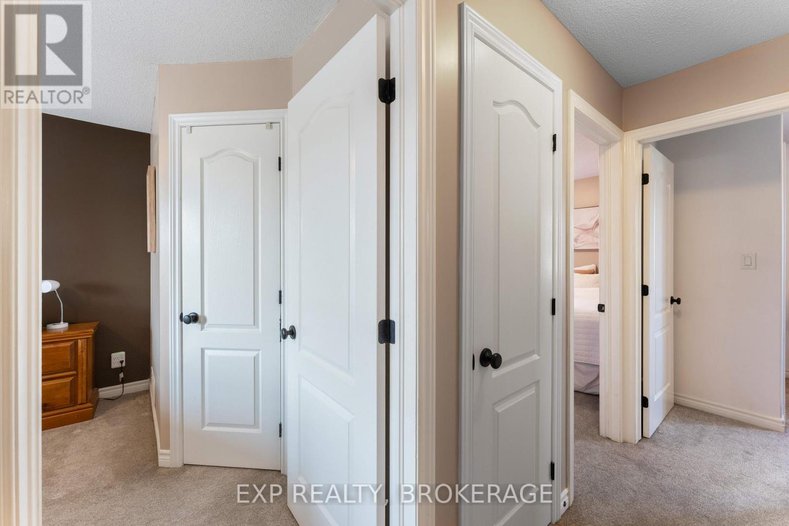 Photo 17 of 1614 Crimson Crescent, Kingston ON