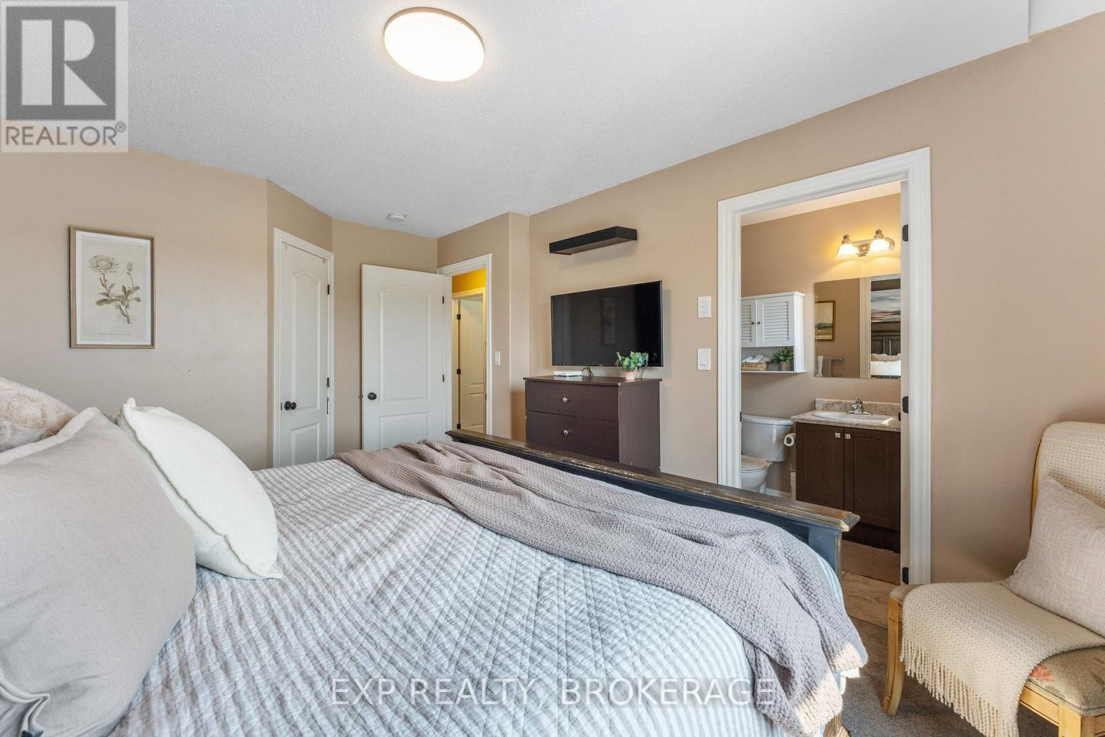 Photo 19 of 1614 Crimson Crescent, Kingston ON