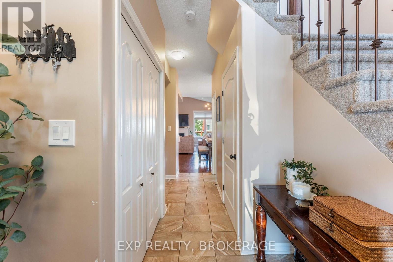 Photo 6 of 1614 Crimson Crescent, Kingston ON