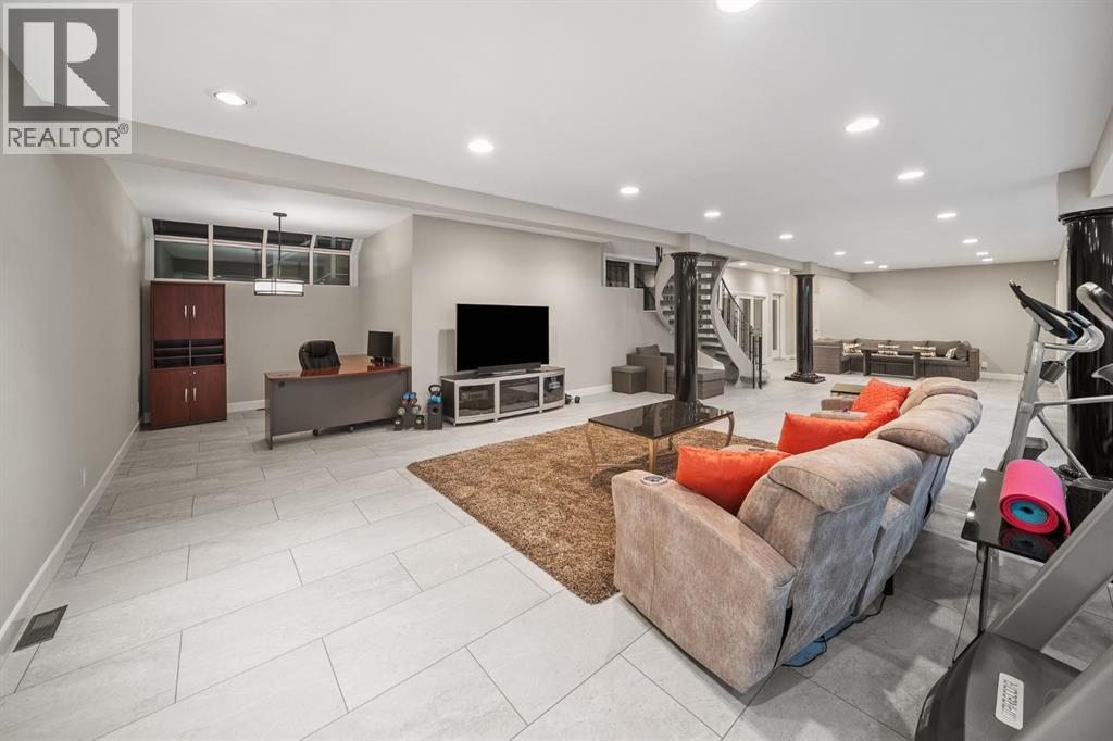 Single Family House for Sale in  Woodhaven Crescent SW Woodbine Calgary 