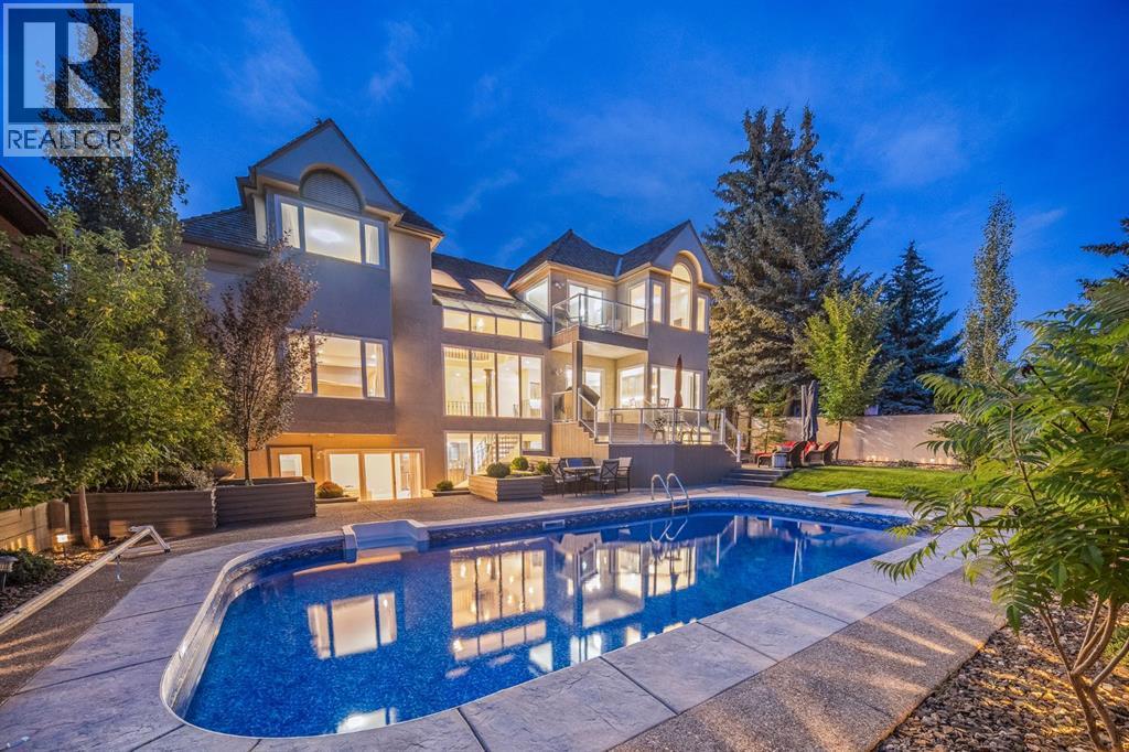 Single Family House for Sale in  Woodhaven Crescent SW Woodbine Calgary 