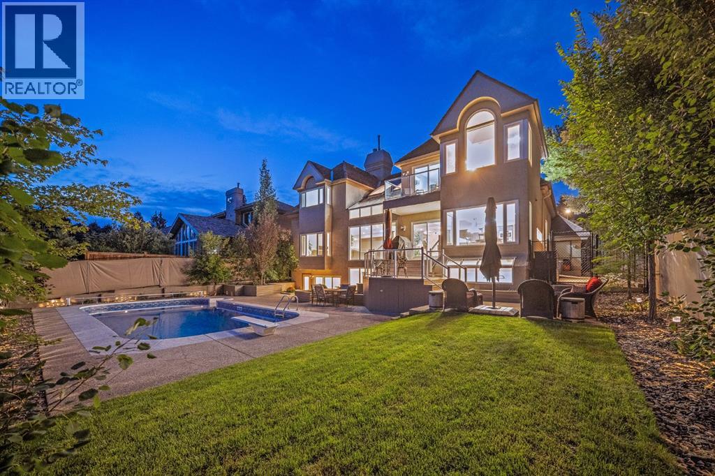 Single Family House for Sale in  Woodhaven Crescent SW Woodbine Calgary 