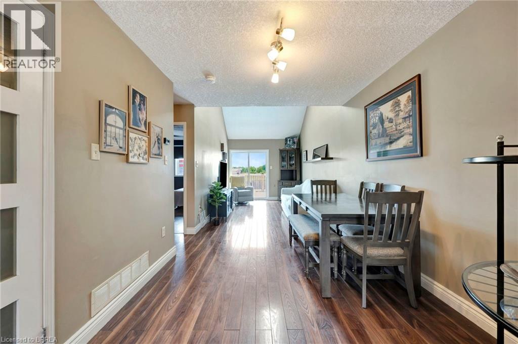 Photo 17 of 61 Hudson Drive, Cayuga ON