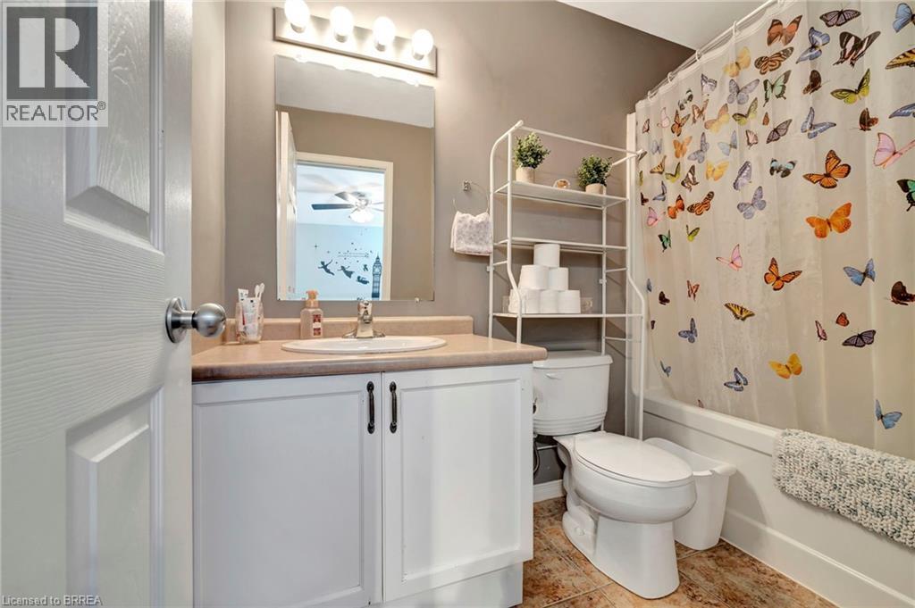 Photo 27 of 61 Hudson Drive, Cayuga ON